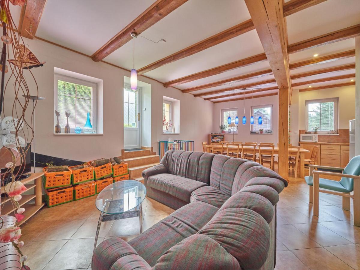Holiday Home In Lampertice With Swimming Pool Eksteriør bilde