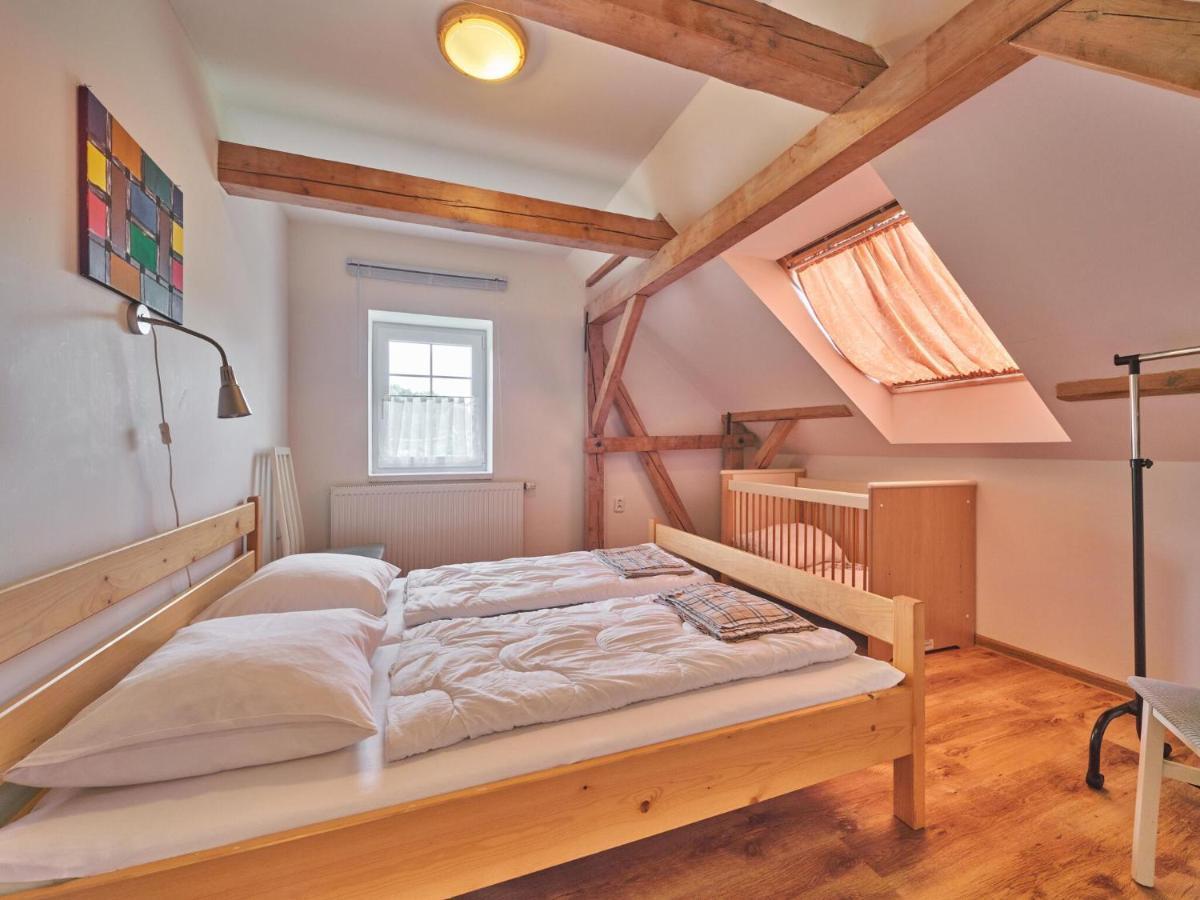 Holiday Home In Lampertice With Swimming Pool Eksteriør bilde