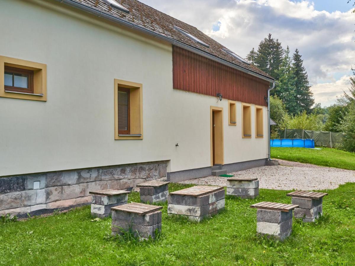 Holiday Home In Lampertice With Swimming Pool Eksteriør bilde
