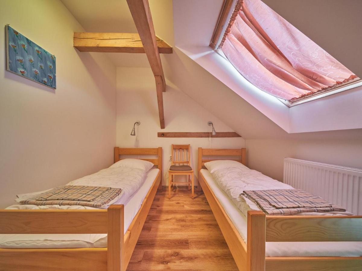 Holiday Home In Lampertice With Swimming Pool Eksteriør bilde