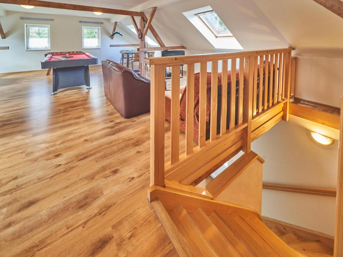 Holiday Home In Lampertice With Swimming Pool Eksteriør bilde