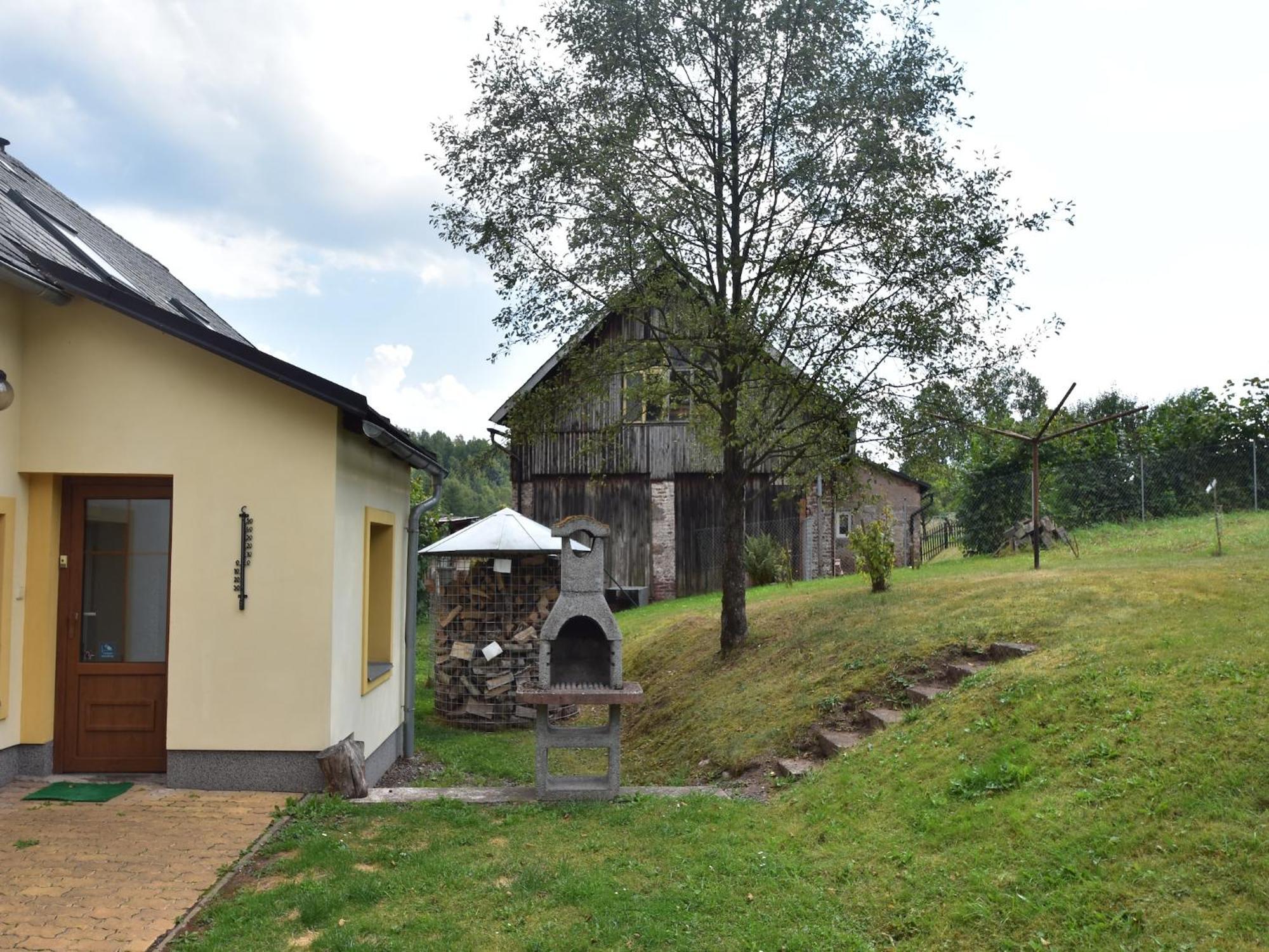 Holiday Home In Lampertice With Swimming Pool Eksteriør bilde